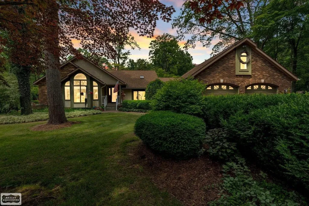 3171 Abbottsford Road Clyde Township MI 48049