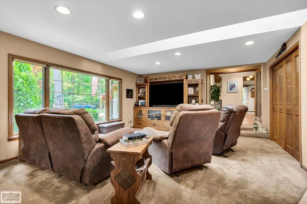 3171 Abbottsford Road Clyde Township MI 48049