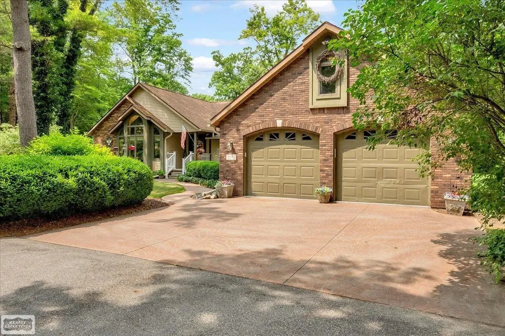 3171 Abbottsford Road Clyde Township MI 48049