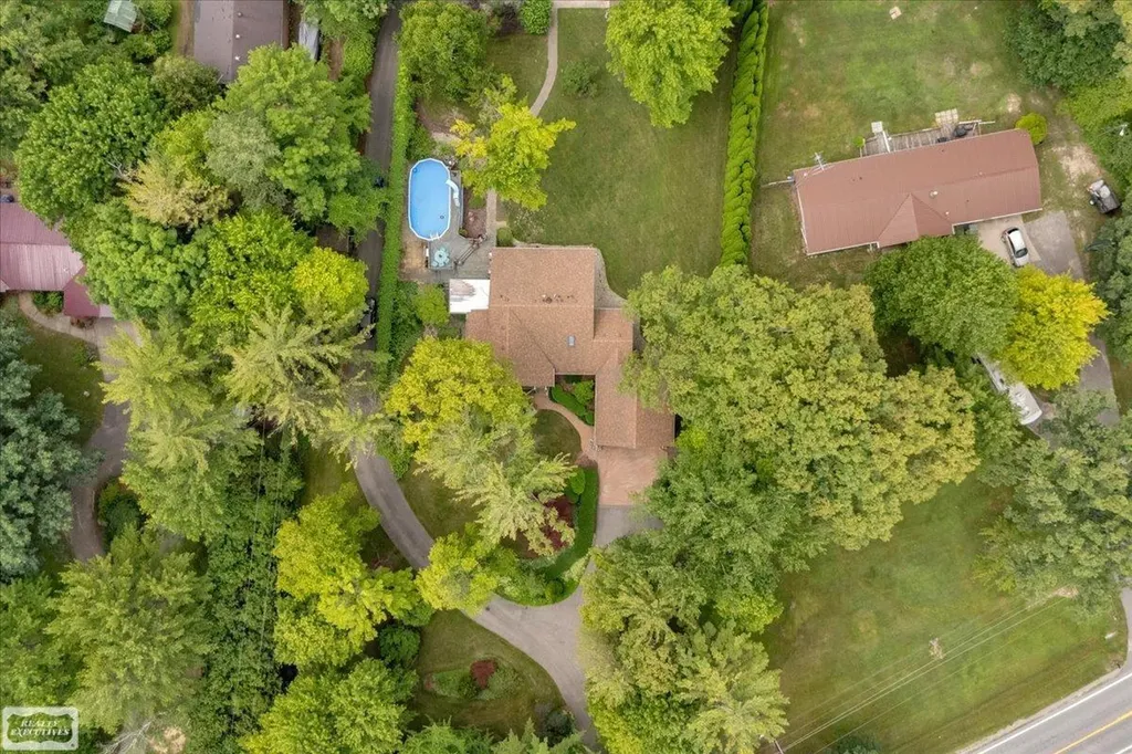 3171 Abbottsford Road Clyde Township MI 48049