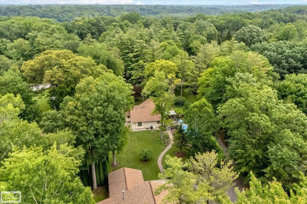 3171 Abbottsford Road Clyde Township MI 48049