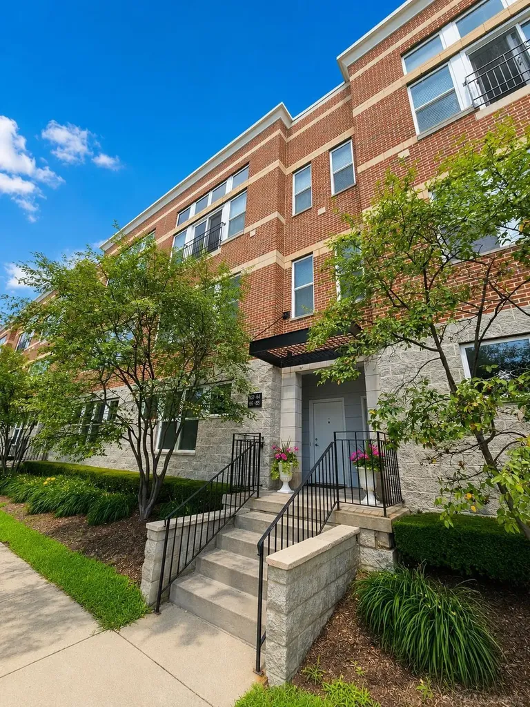 66 Clinton Street Mt. Clemens City MI 48043