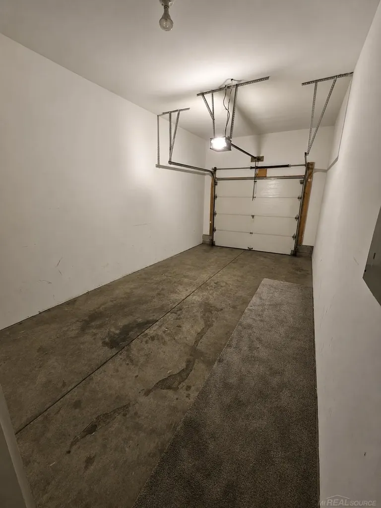 66 Clinton Street Mt. Clemens City MI 48043