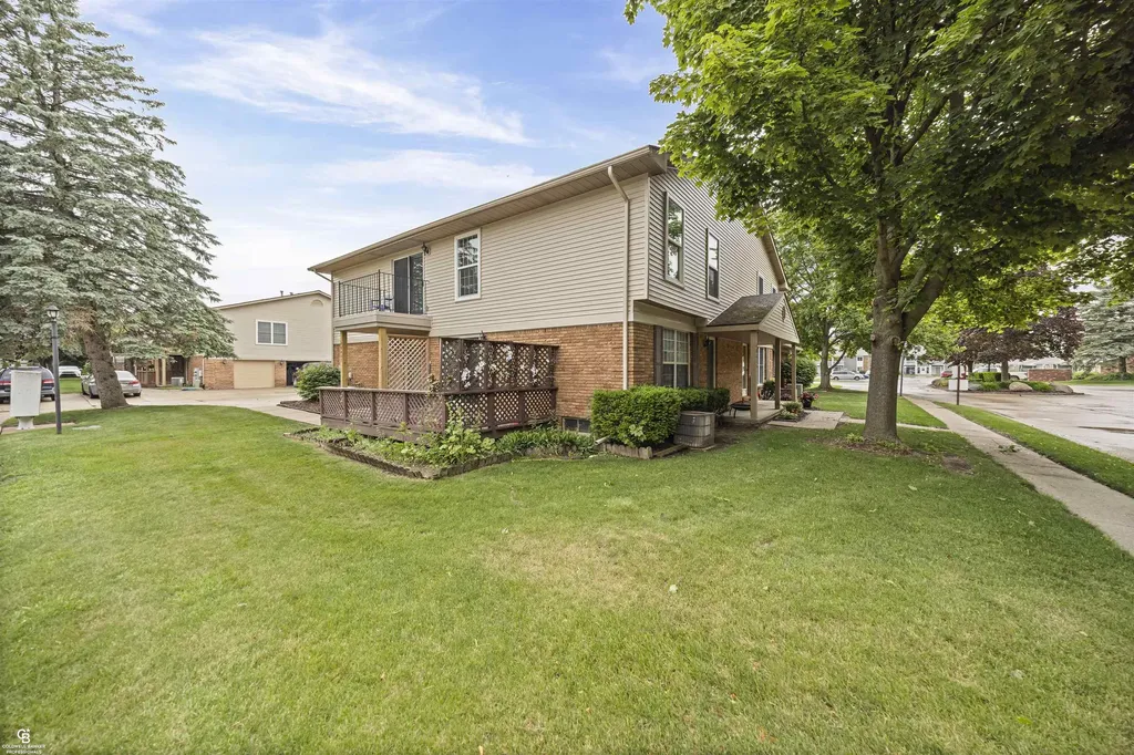 68457 Rosewood Lane Richmond City MI 48062