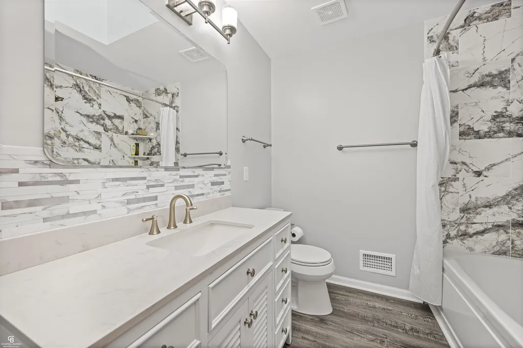 68457 Rosewood Lane Richmond City MI 48062