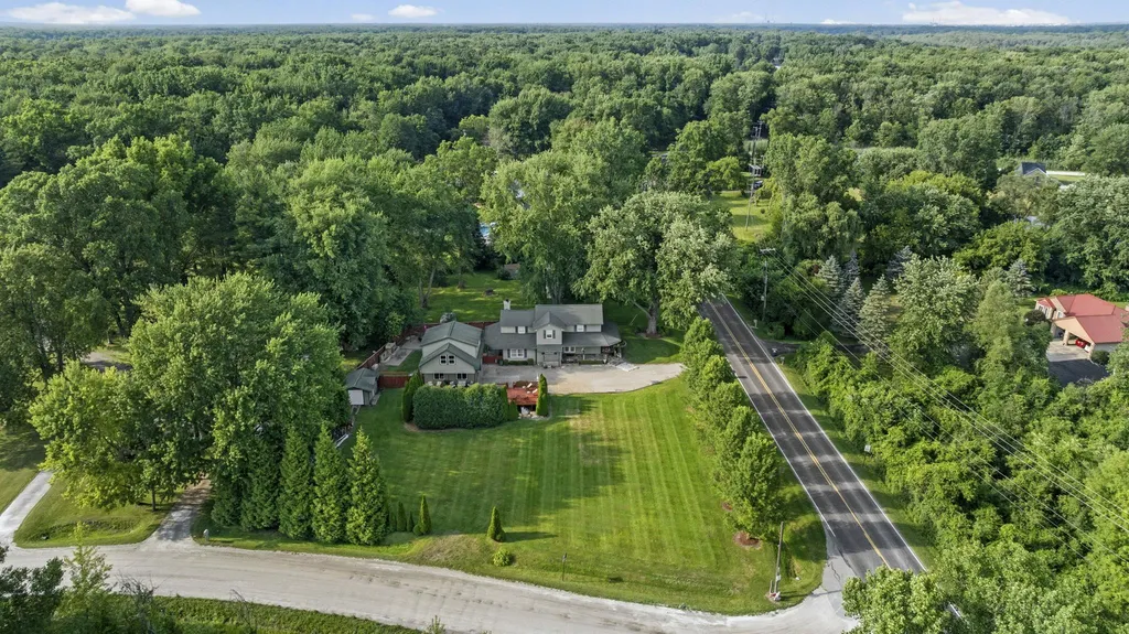 7990 Marsh Road Cottrellville Township MI 48039