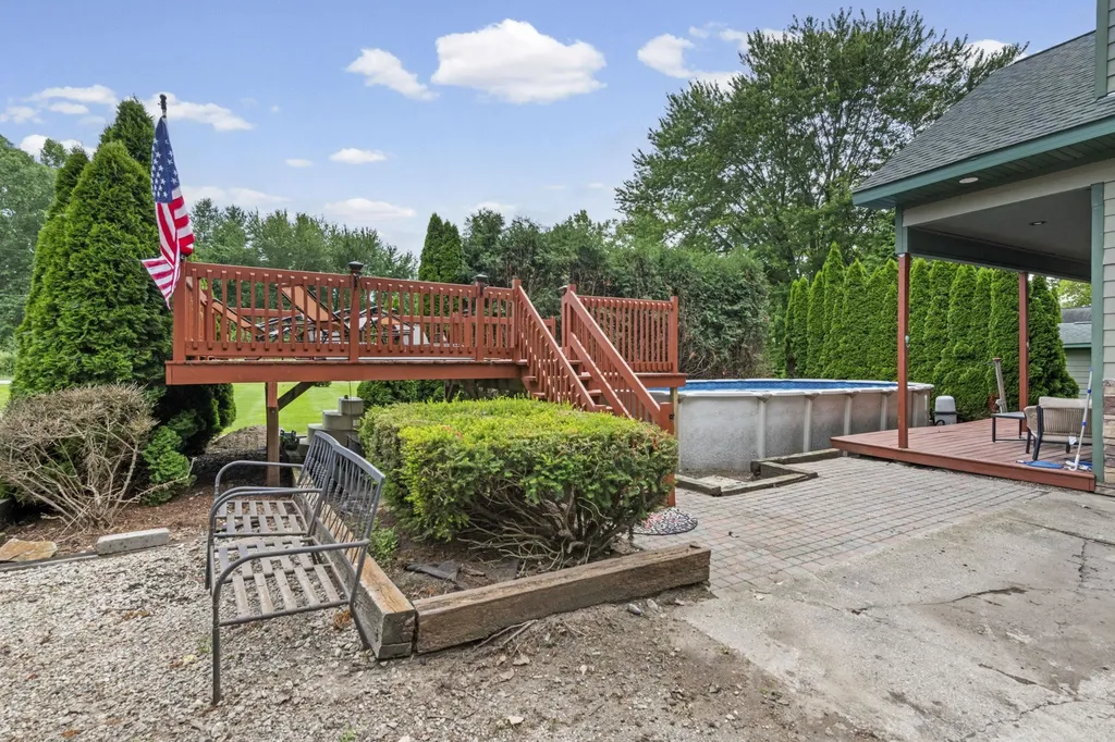7990 Marsh Road Cottrellville Township MI 48039