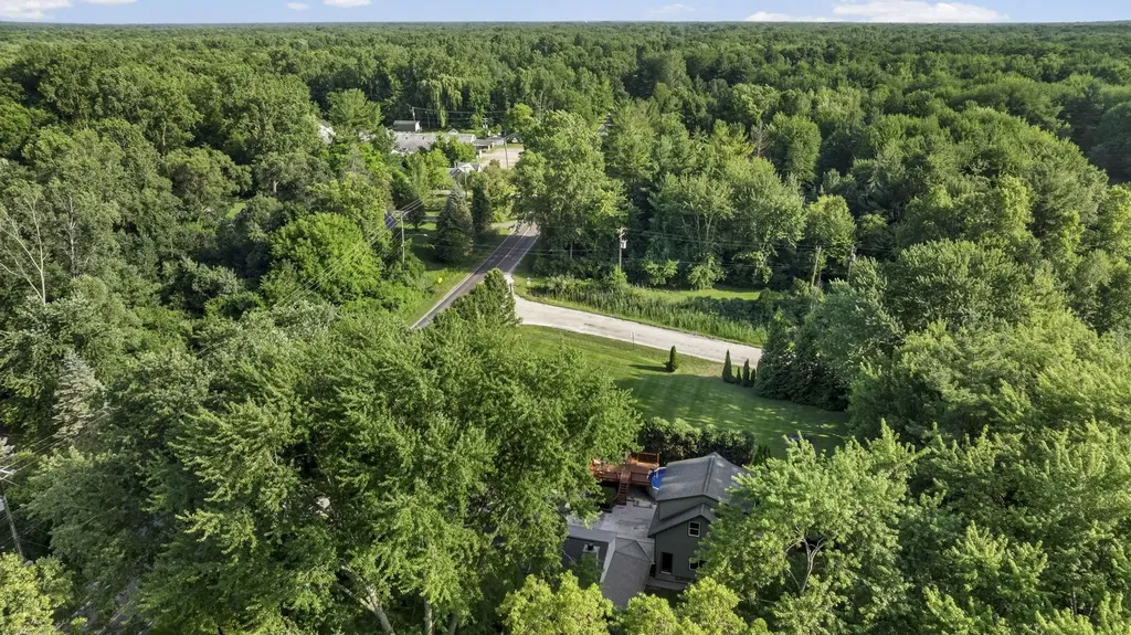 7990 Marsh Road Cottrellville Township MI 48039