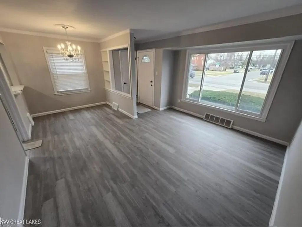 3727 Normandy Street Royal Oak City MI 48073