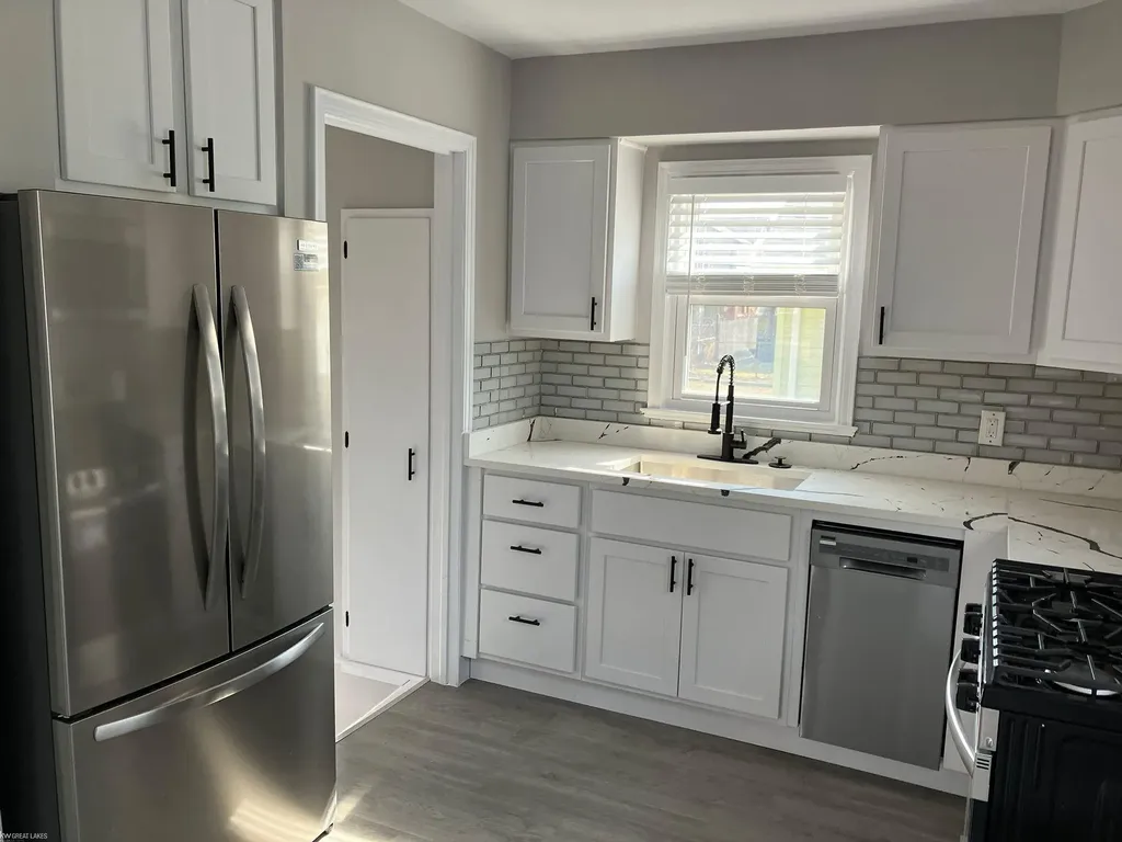 3727 Normandy Street Royal Oak City MI 48073