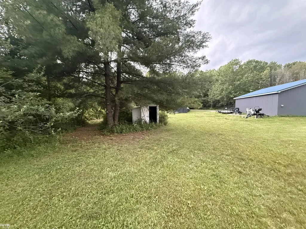 4345 Starville Road China Township MI 48054