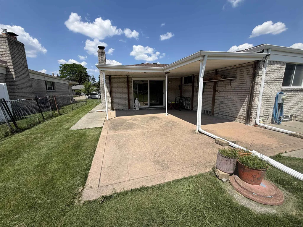 2340 Purcell Drive Sterling Heights City MI 48310