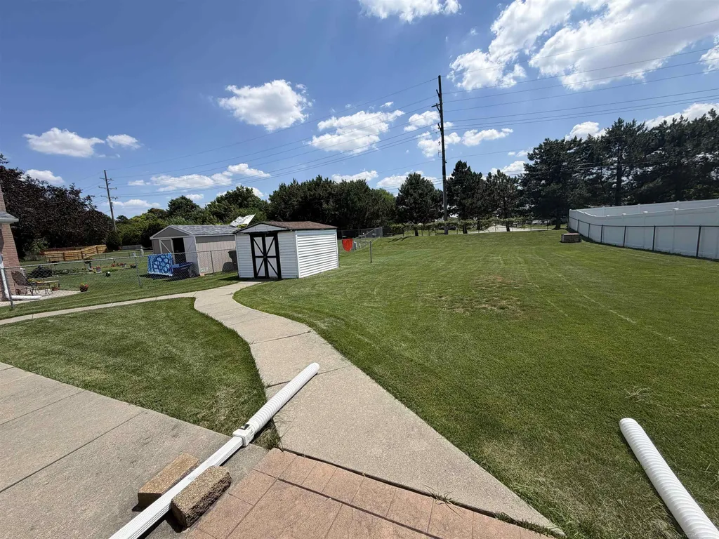 2340 Purcell Drive Sterling Heights City MI 48310