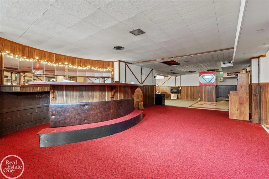 75 Lodewyck Street Mt. Clemens City MI 48043