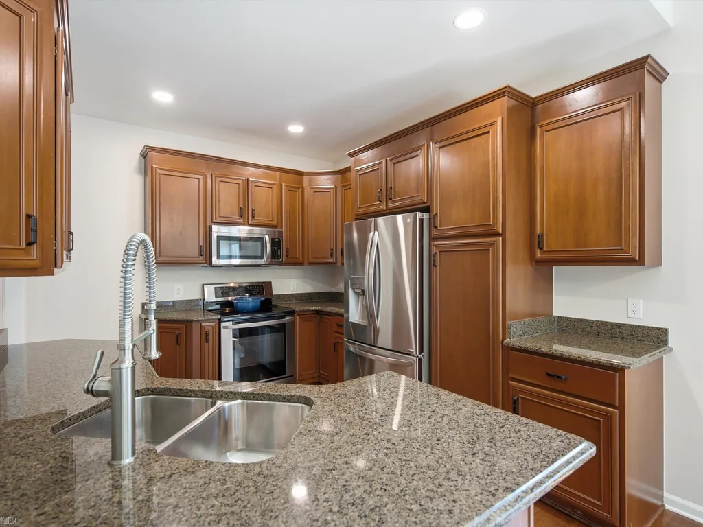 57777 Brookfield Way Washington Township MI 48094