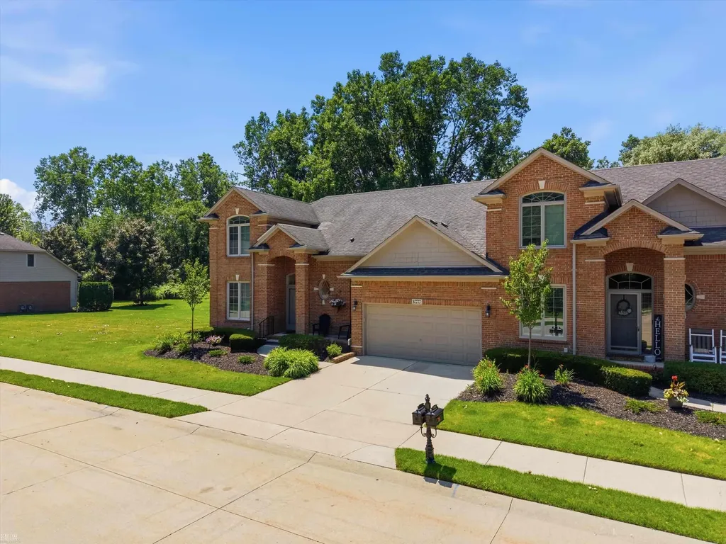 57777 Brookfield Way Washington Township MI 48094