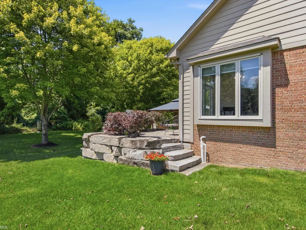 57777 Brookfield Way Washington Township MI 48094