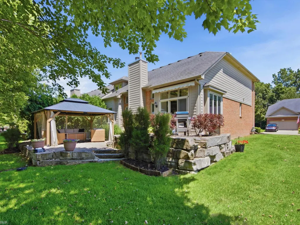 57777 Brookfield Way Washington Township MI 48094