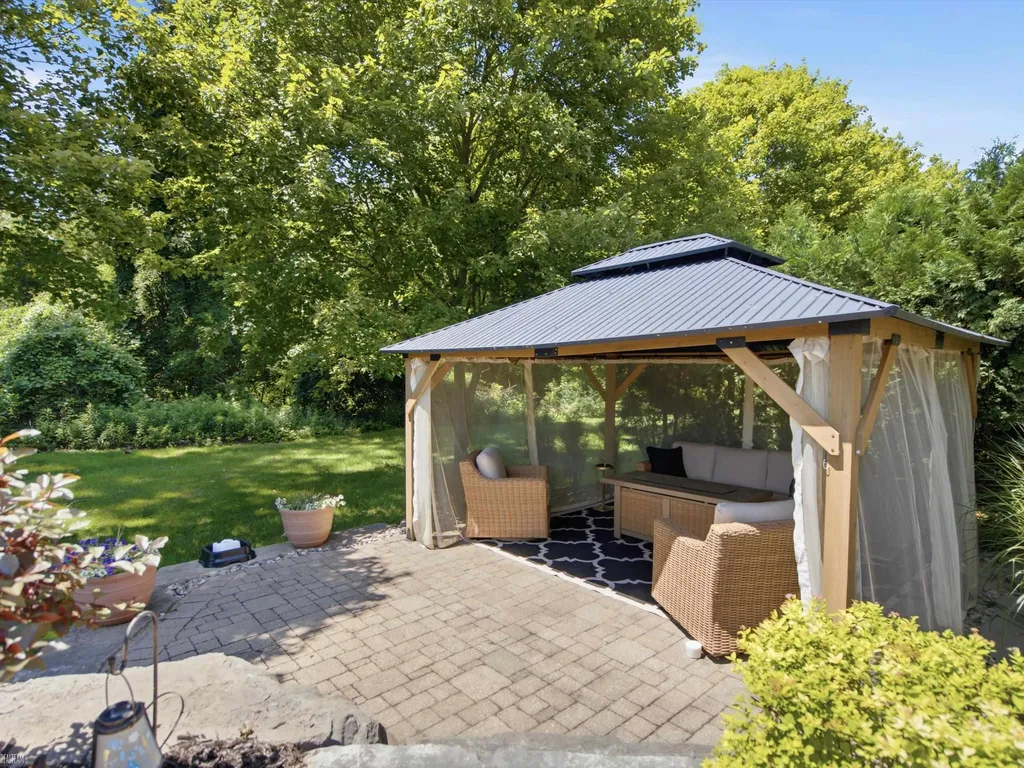 57777 Brookfield Way Washington Township MI 48094