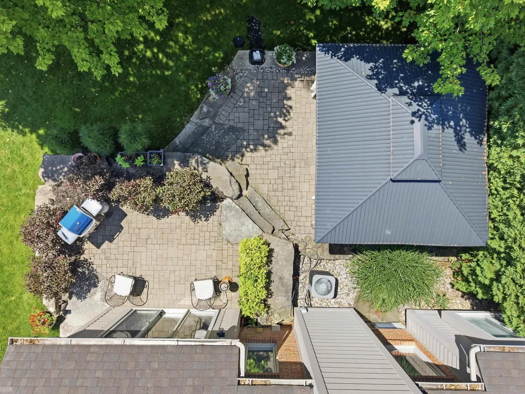57777 Brookfield Way Washington Township MI 48094