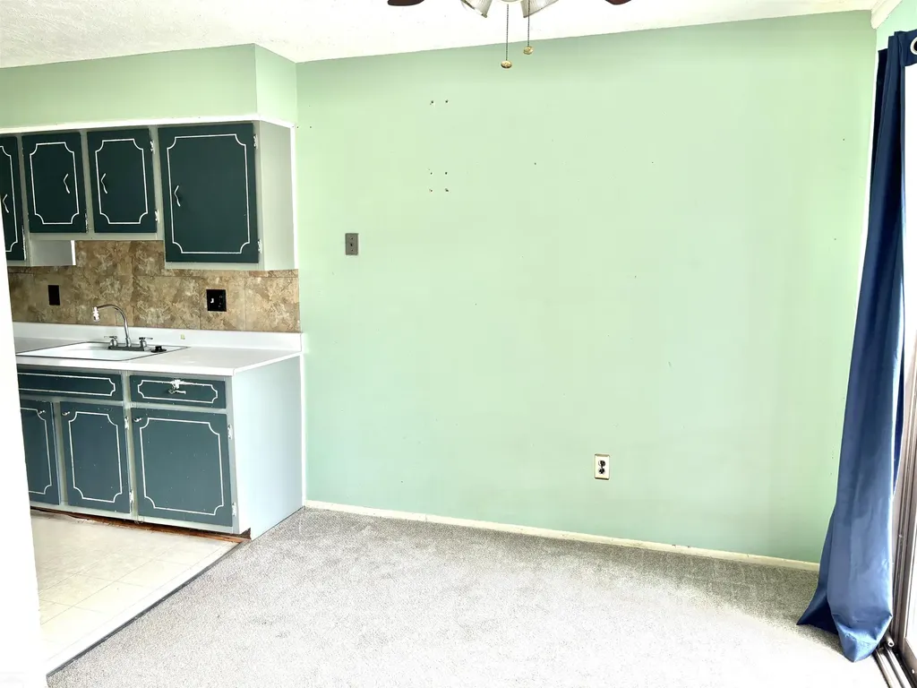 15346 Renshaw Drive Clinton Charter Township MI 48038
