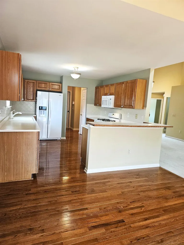 44134 Kendyl Drive Sterling Heights City MI 48314