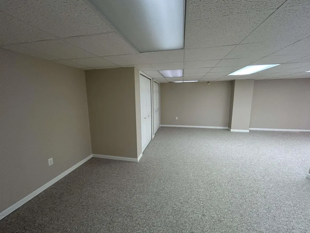 37515 Hanson Drive Sterling Heights City MI 48310