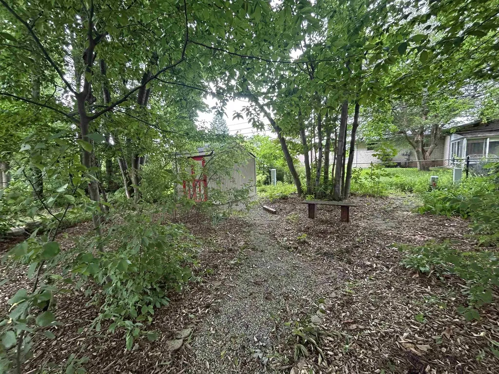 37515 Hanson Drive Sterling Heights City MI 48310