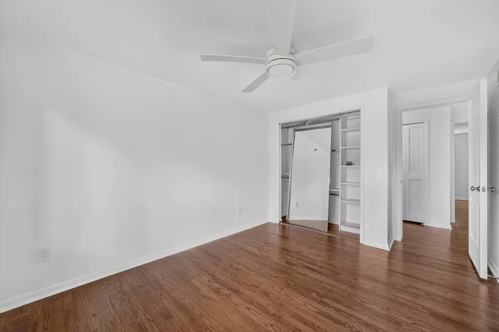 2049 Shore Hill Drive West Bloomfield Charter Township MI 48323