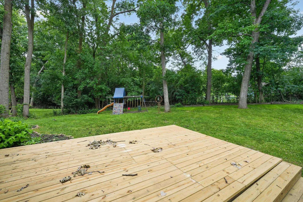 2049 Shore Hill Drive West Bloomfield Charter Township MI 48323