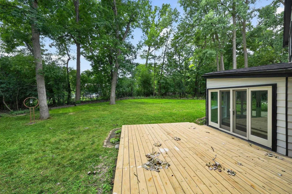 2049 Shore Hill Drive West Bloomfield Charter Township MI 48323