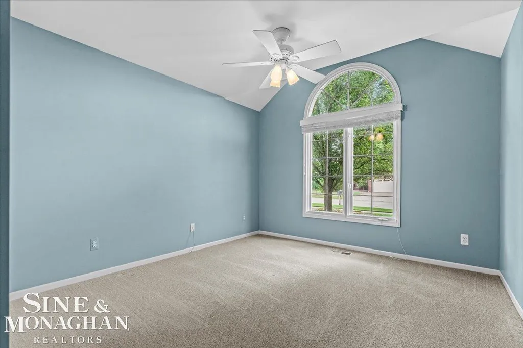36601 Catalpa Lane New Baltimore City MI 48047