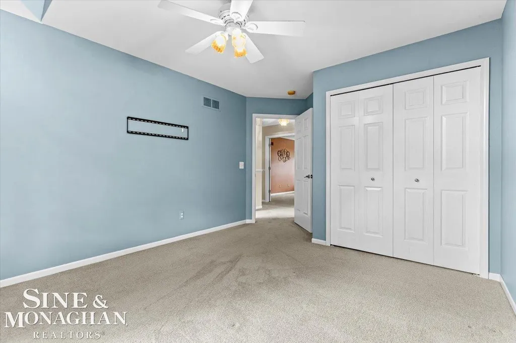 36601 Catalpa Lane New Baltimore City MI 48047