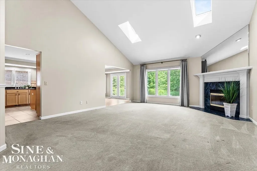 36601 Catalpa Lane New Baltimore City MI 48047