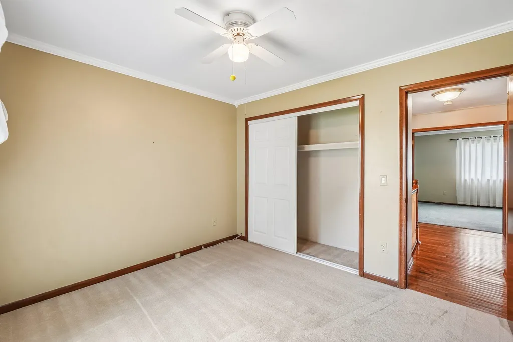 42140 Royal Lane Clinton Charter Township MI 48038