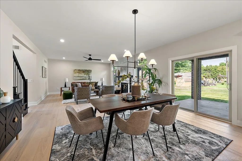 49309 Bayshore Drive Chesterfield Township MI 48047