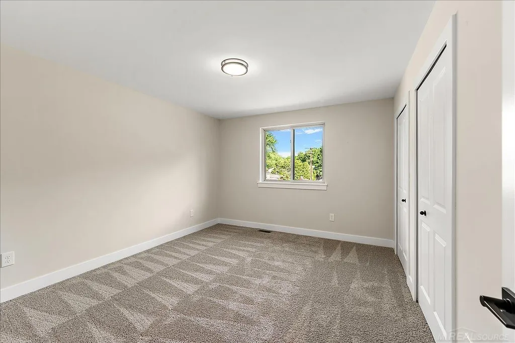 49309 Bayshore Drive Chesterfield Township MI 48047