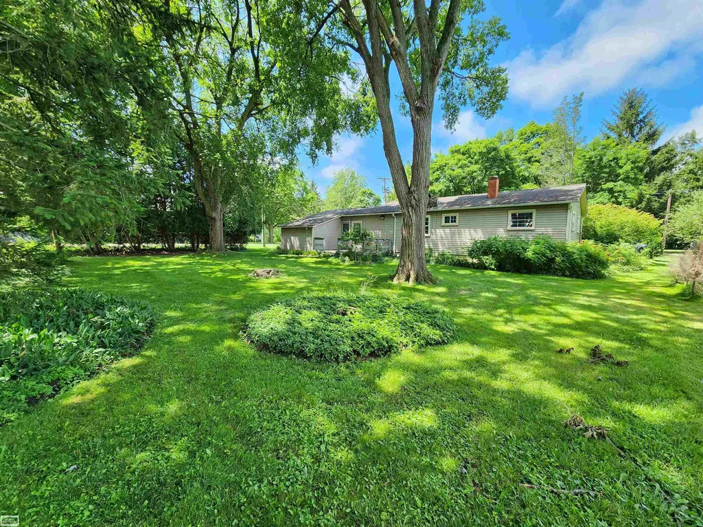 74030 Tietz Street Armada Village MI 48005