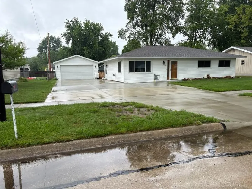 362 Cardinal Drive Marysville City MI 48040