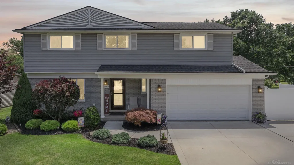 48064 Mallard Drive Chesterfield Township MI 48047