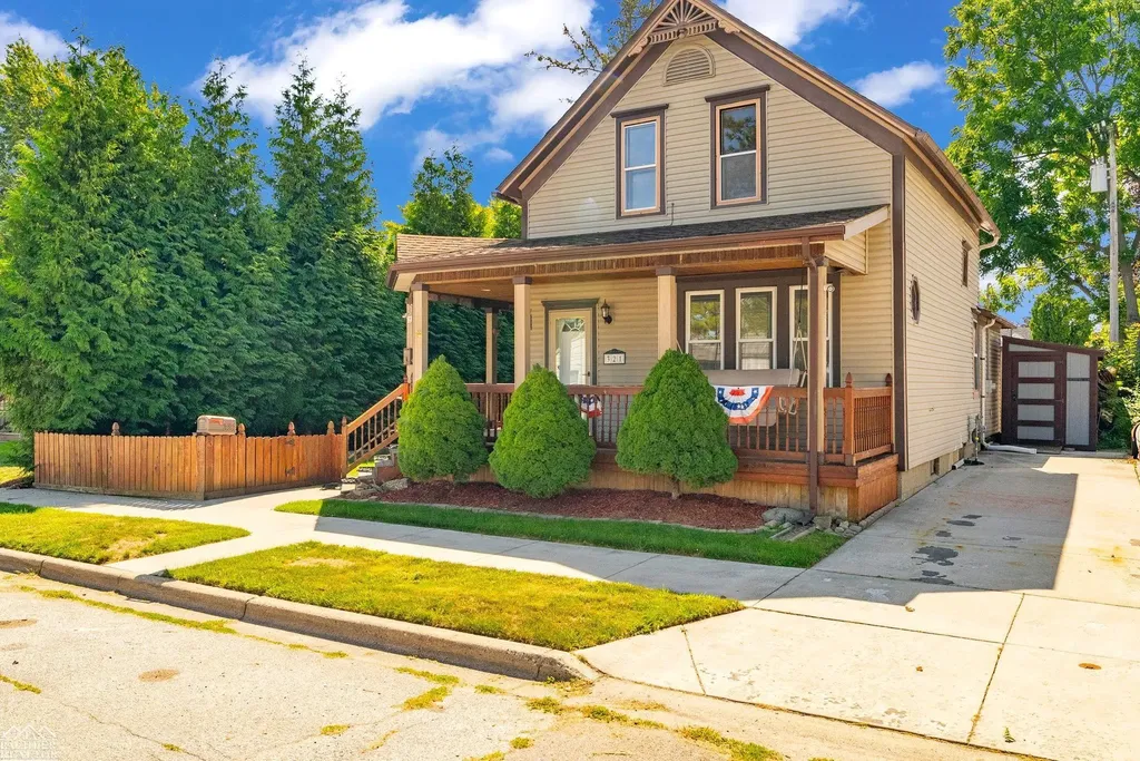 321 Delina Street Marine City City MI 48039