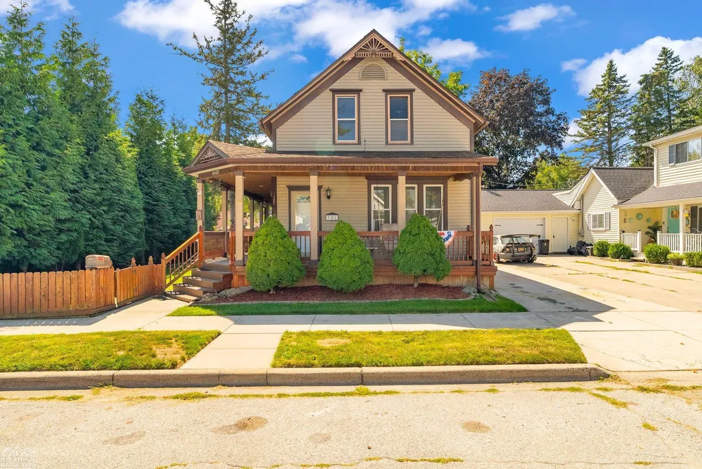 321 Delina Street Marine City City MI 48039