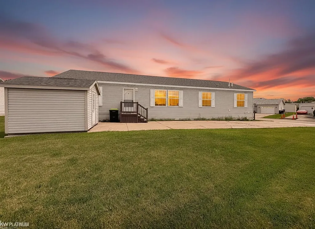 45545 Labelle Drive Macomb Township MI 48044