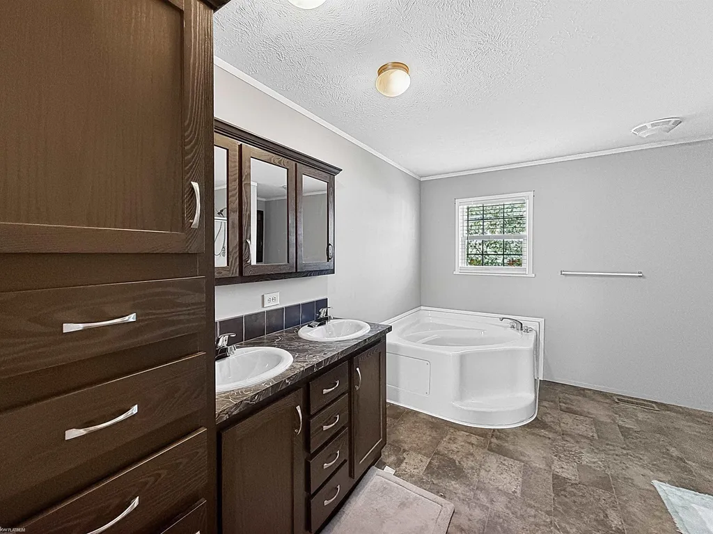 45545 Labelle Drive Macomb Township MI 48044