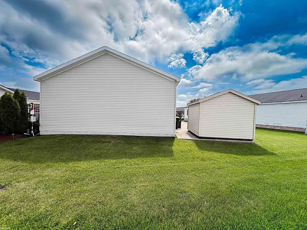 45545 Labelle Drive Macomb Township MI 48044