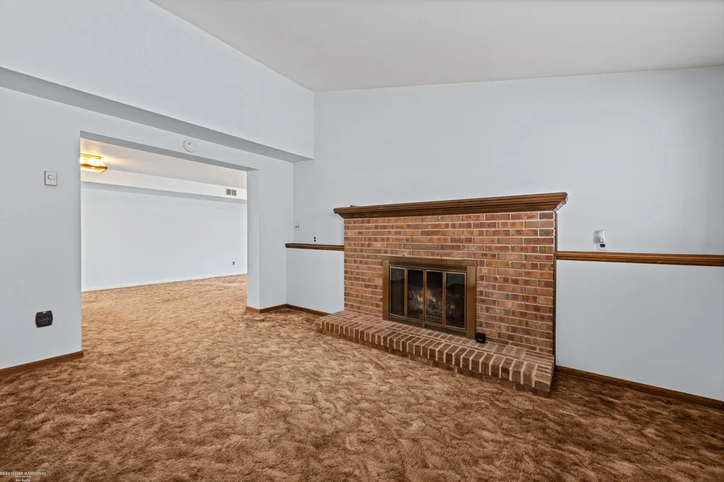 19824 Sussex Street St. Clair Shores City MI 48081