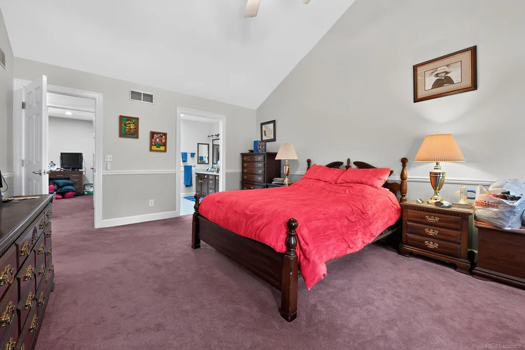 2204 Springwood Drive Midland City MI 48640