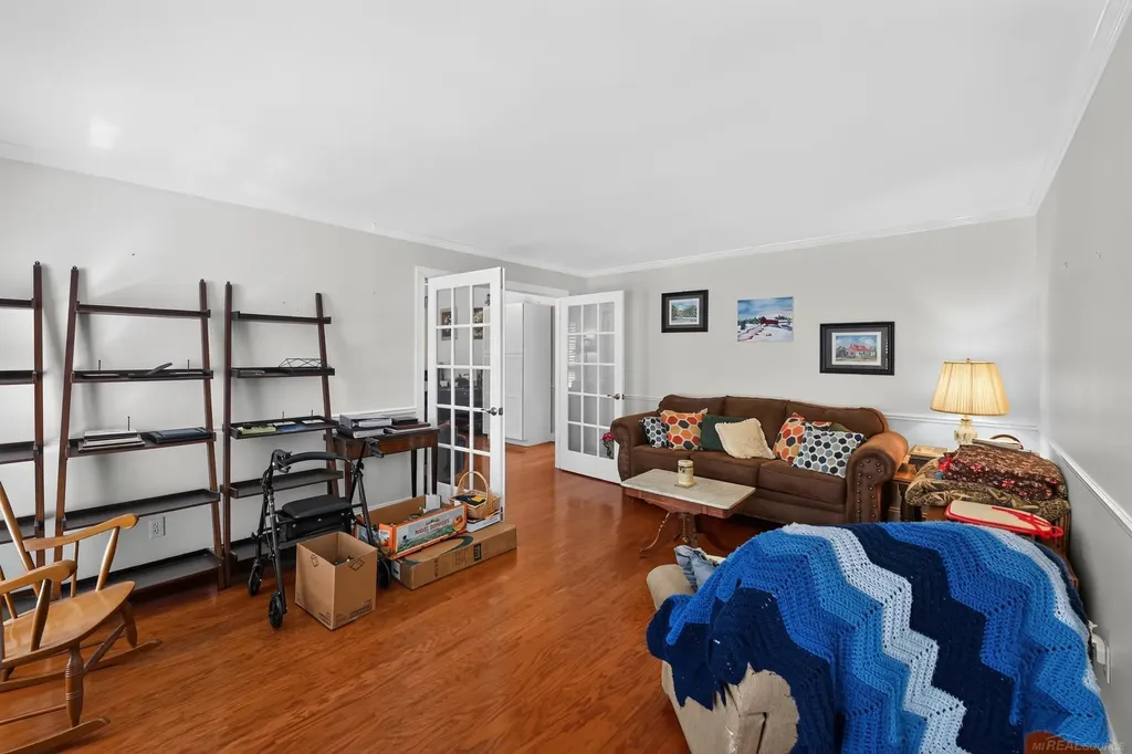 2204 Springwood Drive Midland City MI 48640