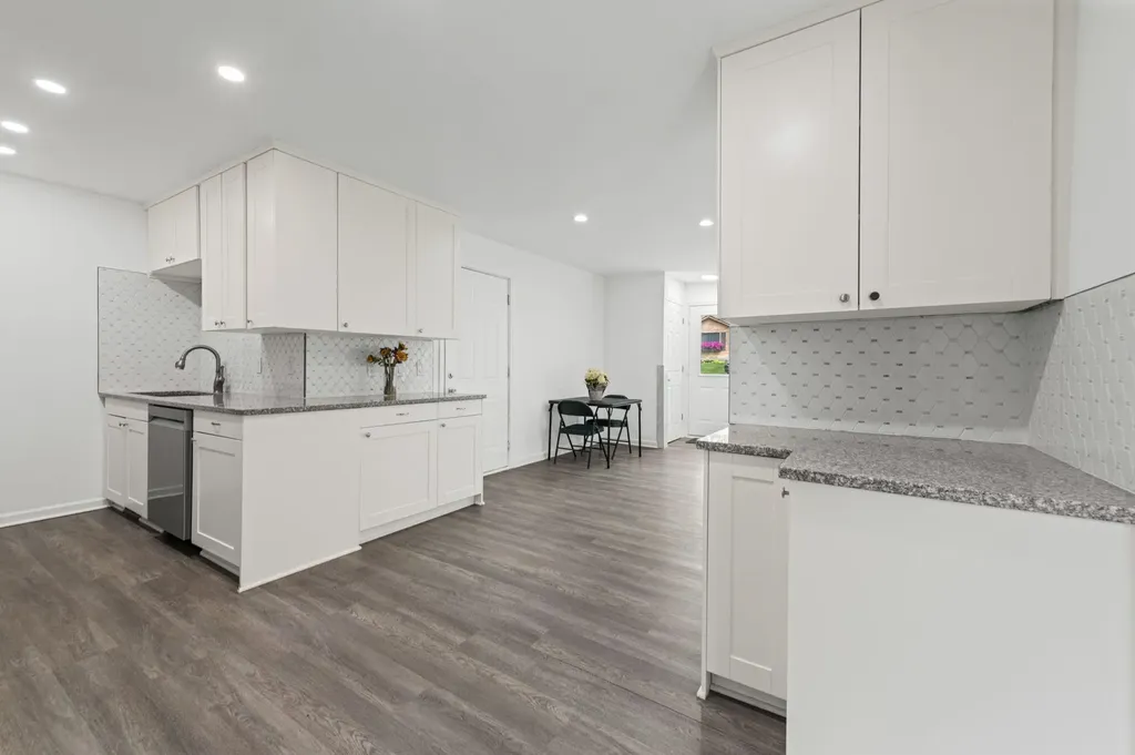6777 Dandison Boulevard West Bloomfield Charter Township MI 48324