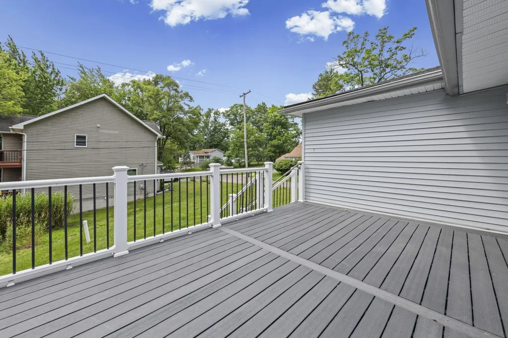 6777 Dandison Boulevard West Bloomfield Charter Township MI 48324